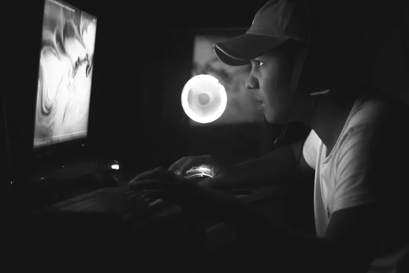 Always Scouted, Never Signed: The US Esports Players Trapped in Pro Gaming's Waiting Room