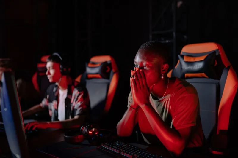 Your Tilt Is a Fingerprint: What Rage Patterns Actually Say About How Far You'll Go