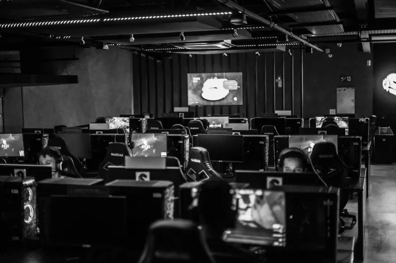 No Days Off, No Shortcuts: Inside the Savage Training Labs of America's Most Dangerous Pro Gamers